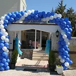 Yona Holiday home