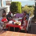 Yona * Cesme
