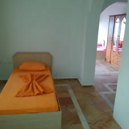 Yona Дом отдыха *